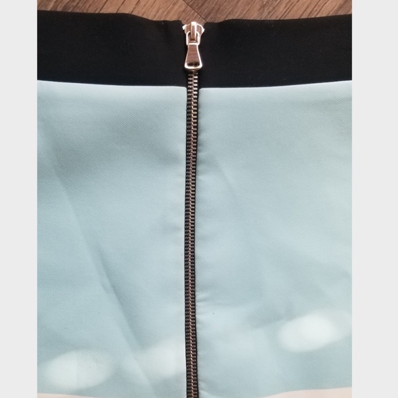 BY JOHNNY STRIPED MINI SKIRT - Picture 5 of 6